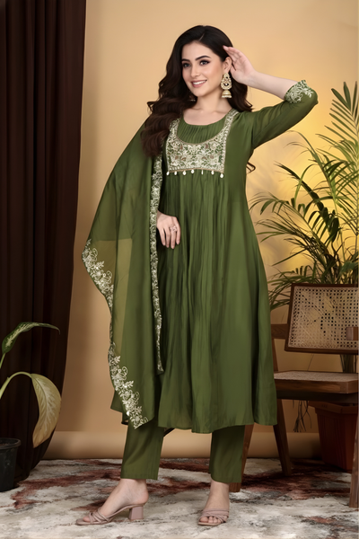 Hand Work Mul Chanderi Suit Mehendi